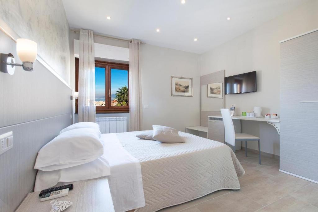 Rooms For Relax In Sorrento Luaran gambar